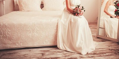 Νυφικό Σετ Κουβερλί | Γαρύφαλλο - Λευκά Είδη